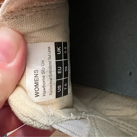 Women’s Seavees Hawthorne heart printed slip on shoes size 7.5 - Picture 6 of 6